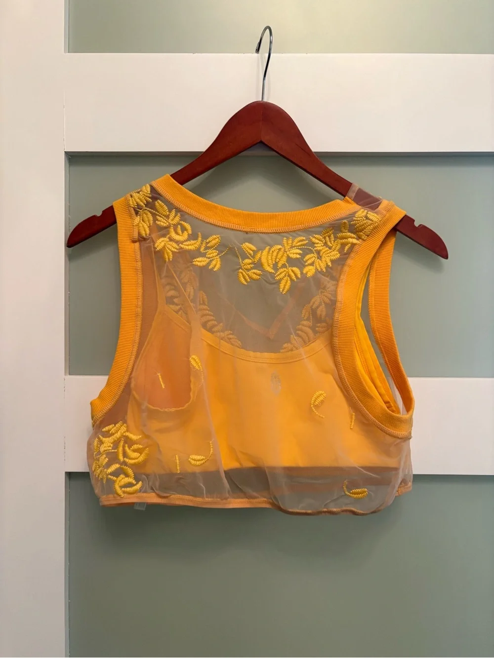 Free People movement Lace Yellow Sports Bra Size Small